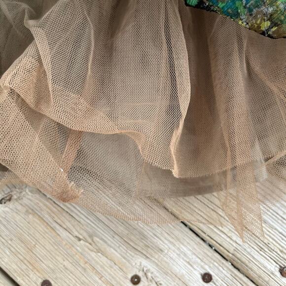 Essentiel Antwerp 100% Silk Green Floral Mini Skirt Tulle Lined Size 40 (U.S.10) - Picture 6 of 10